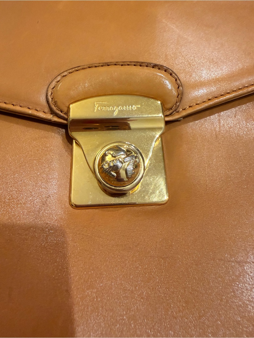 Vintage Ferragamo Camel Leather Pushlock Handbag - Picture 13 of 14